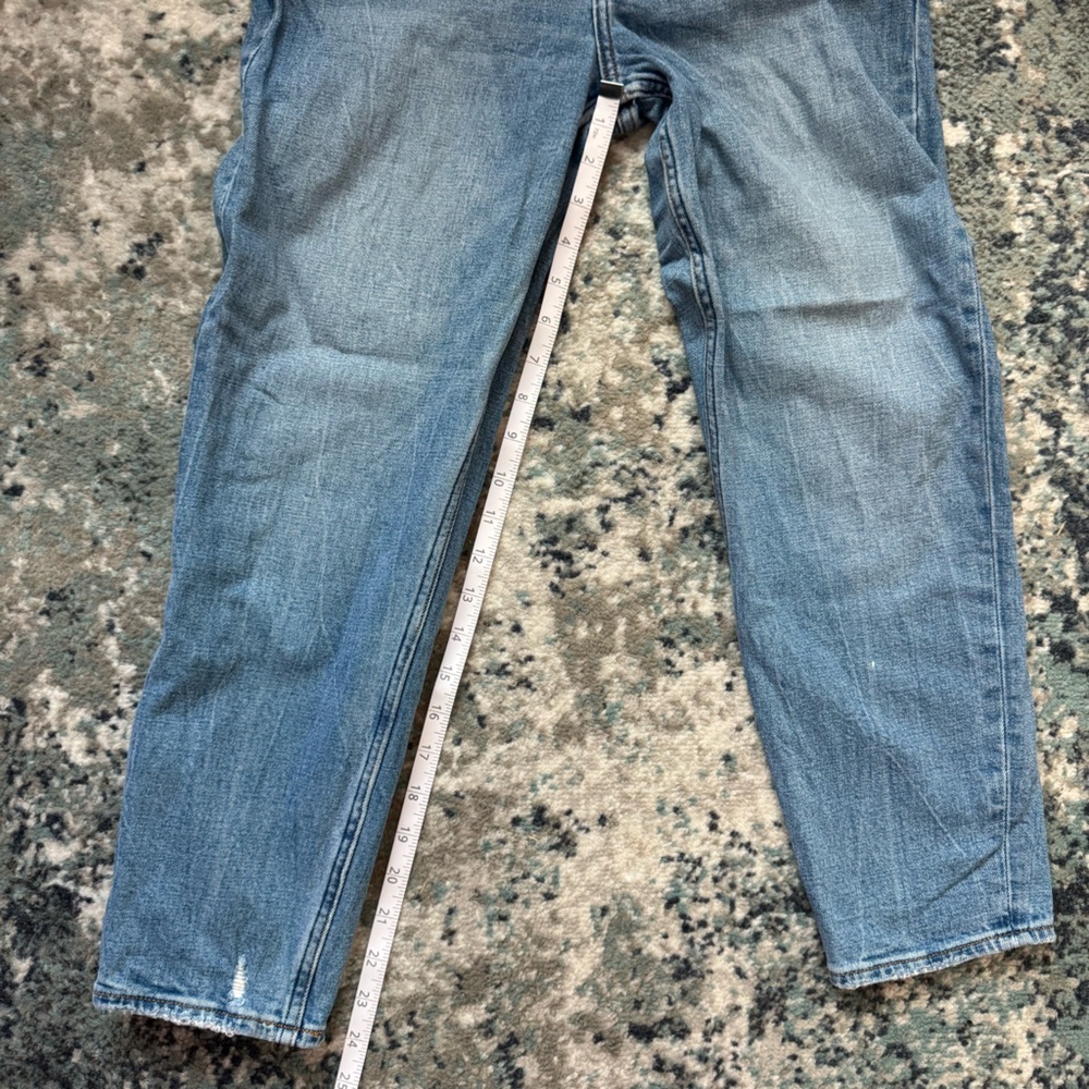Size 26 2 Short The Mom High Rise Jeans Abercrombie & Fitch Blue Straight Leg - Picture 13 of 15